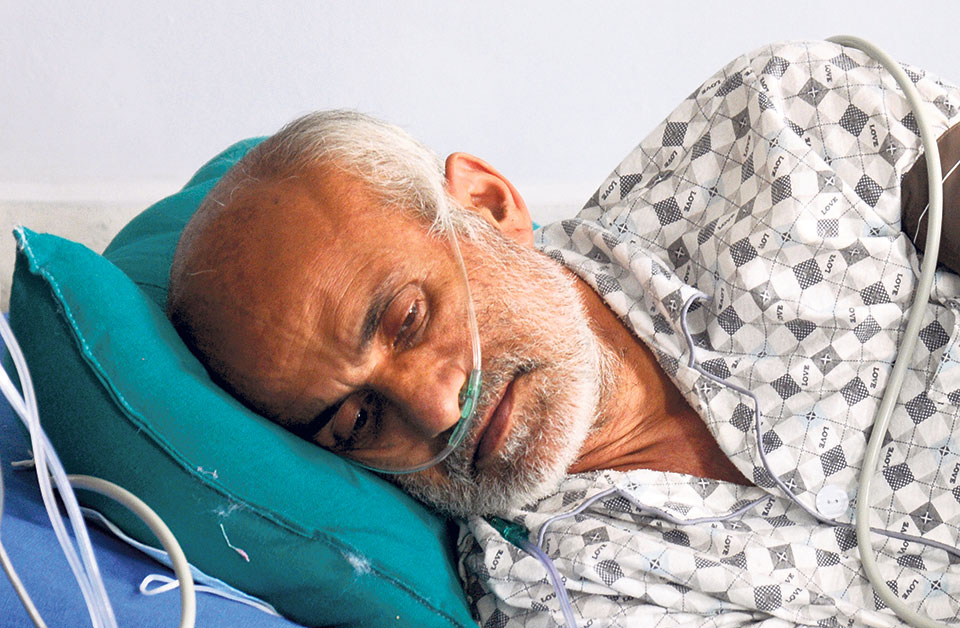 डा. केसीको स्वास्थ्य अवस्था अझै झन बिग्रँदै